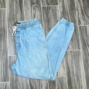 Men’s Urban Outfitter jeans